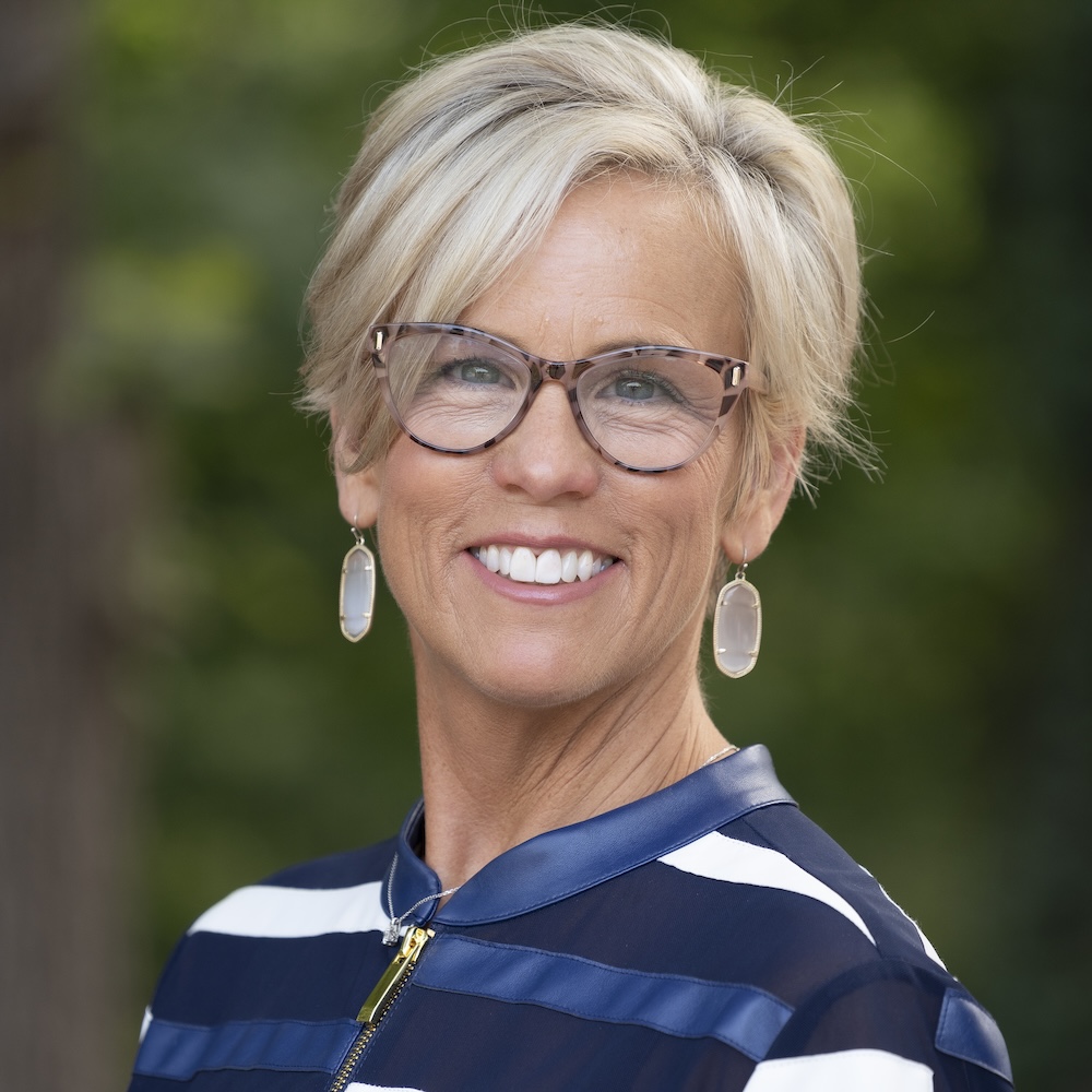 Lundstrom, Kristy 23